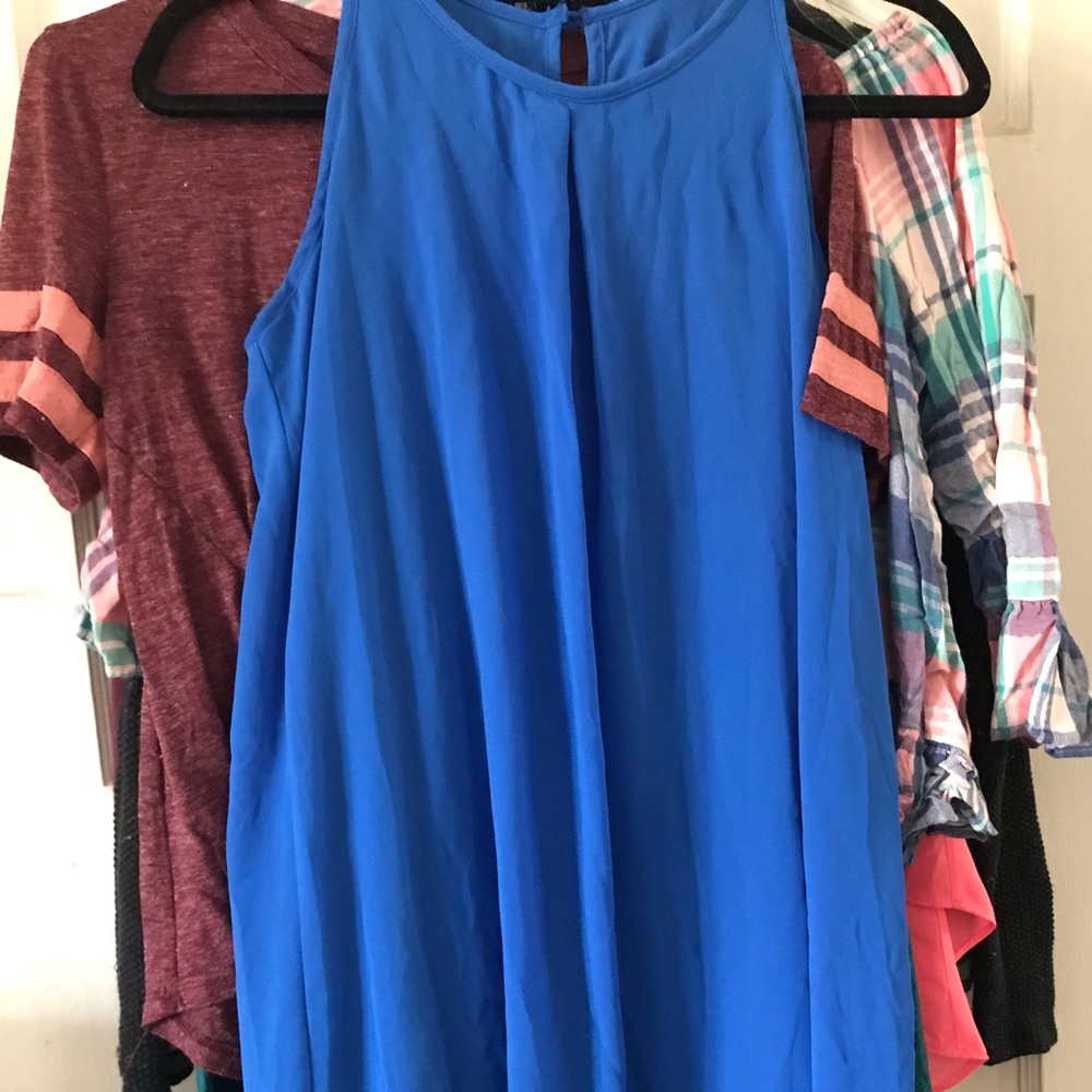 Flowy blue dress